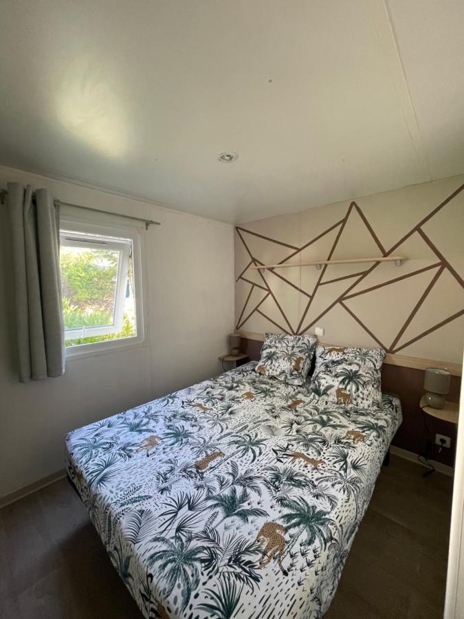 Mobil-Home Au Pied Du Luberon Ла-Рок-д'Антерон Экстерьер фото